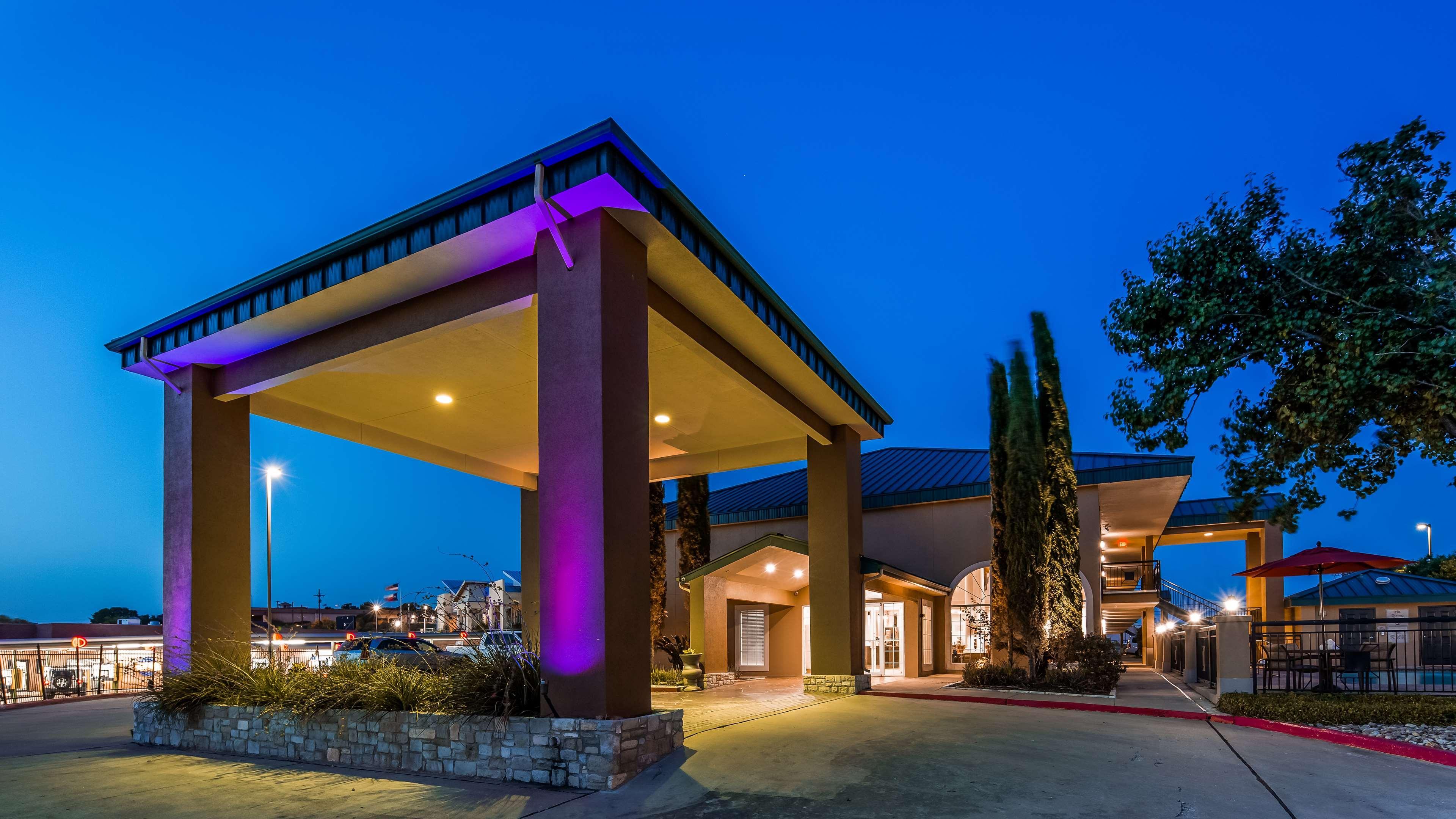 Best Western Marble Falls Inn Exterior photo